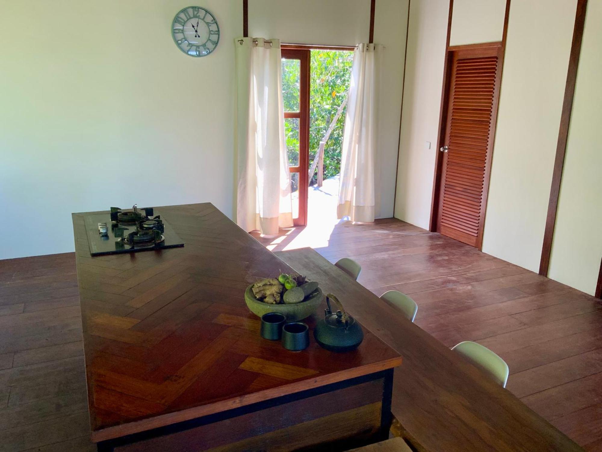 Villa Luzo & Tours Saonek Luaran gambar